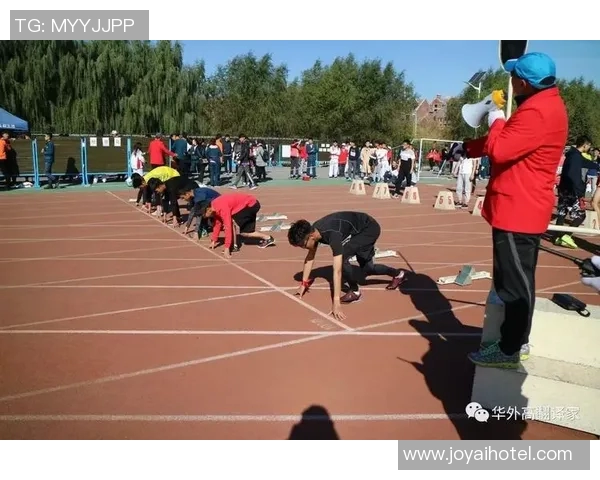 南京滑板队勇攀高峰的奋斗历程与极限运动会的精彩瞬间