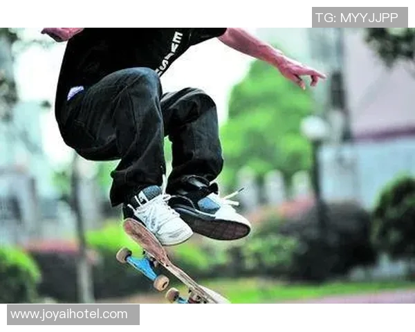 杨娜独家分享滑板技巧与心得体会助你快速提升滑板水平