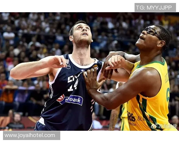 南京篮球队转型之路：从传统强队到现代竞技的全新挑战与机遇