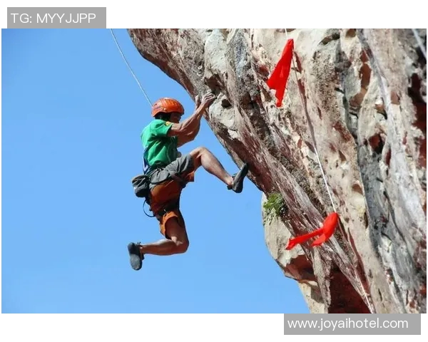 广州攀岩队灵活性变革引发热议探索攀岩运动新发展之路