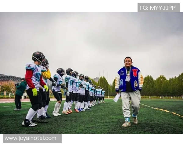 西安羽毛球队攻势变革探索新战术与训练方法的深度分析