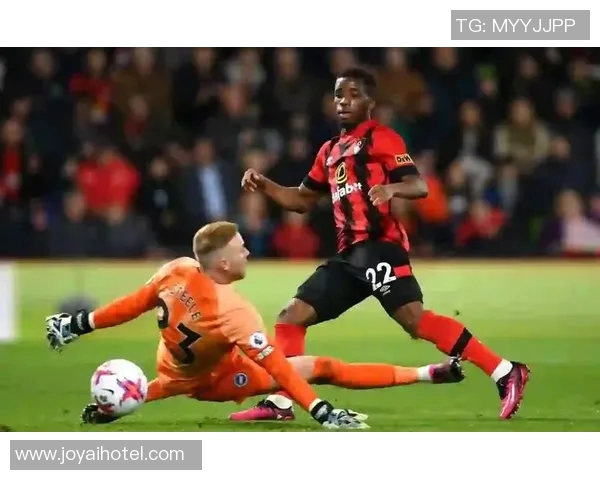 巴黎与曼联两回合较量精彩回顾与战术分析