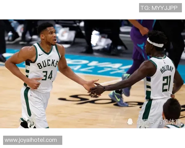 热血对决爱看NBA鹈鹕与雄鹿的精彩比赛回顾与分析