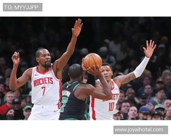 火箭队对决黄蜂队精彩NBA视频直播全程回顾与分析